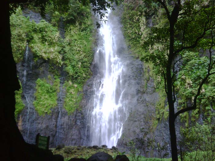 Fautaua Waterfalls