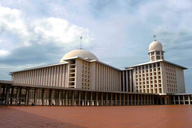 Istiqlal Mosque